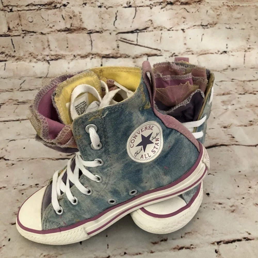 𝅺CONVERSE sneakers